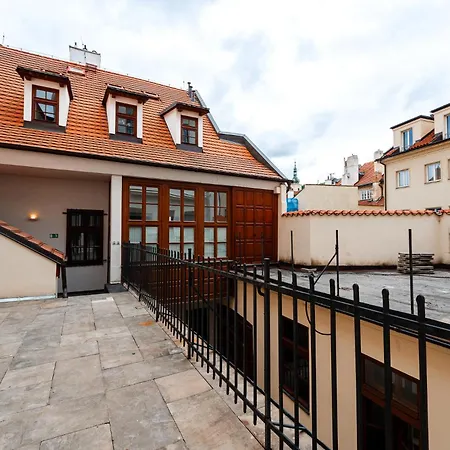 Huge 4 Charles Bridge Apartamento *