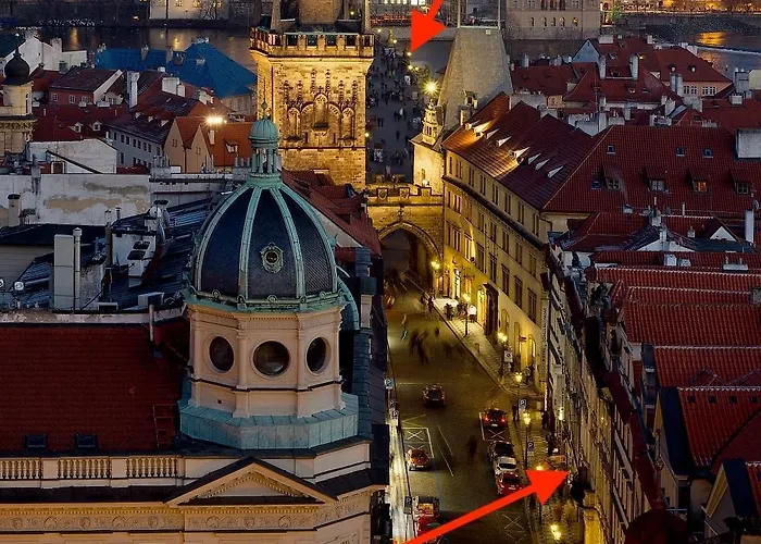 Huge 4 Charles Bridge 아파트 *