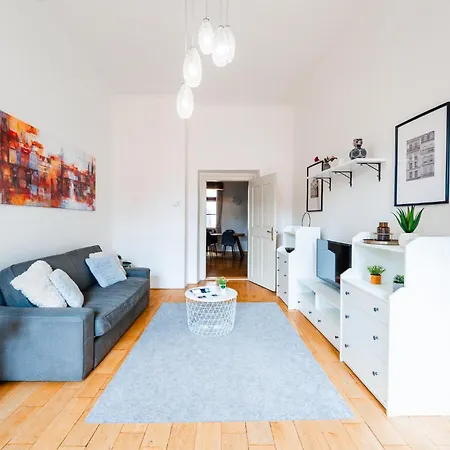 Apartman Huge 4 Charles Bridge